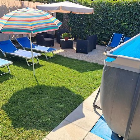 Depandance Con Piscina In Uso In Esclusivo In B&B Sant'Antonio Abate Exterior photo