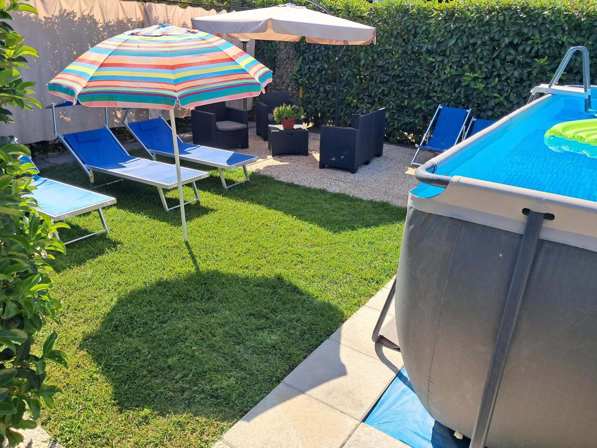 Depandance Con Piscina In Uso In Esclusivo In B&B Sant'Antonio Abate Exterior photo